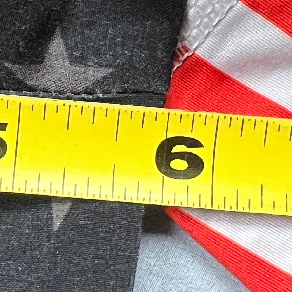 Chubbies Mens M The Danger Zones Shorts Black Stars Stripes 5.5" Inseam - Picture 7 of 8